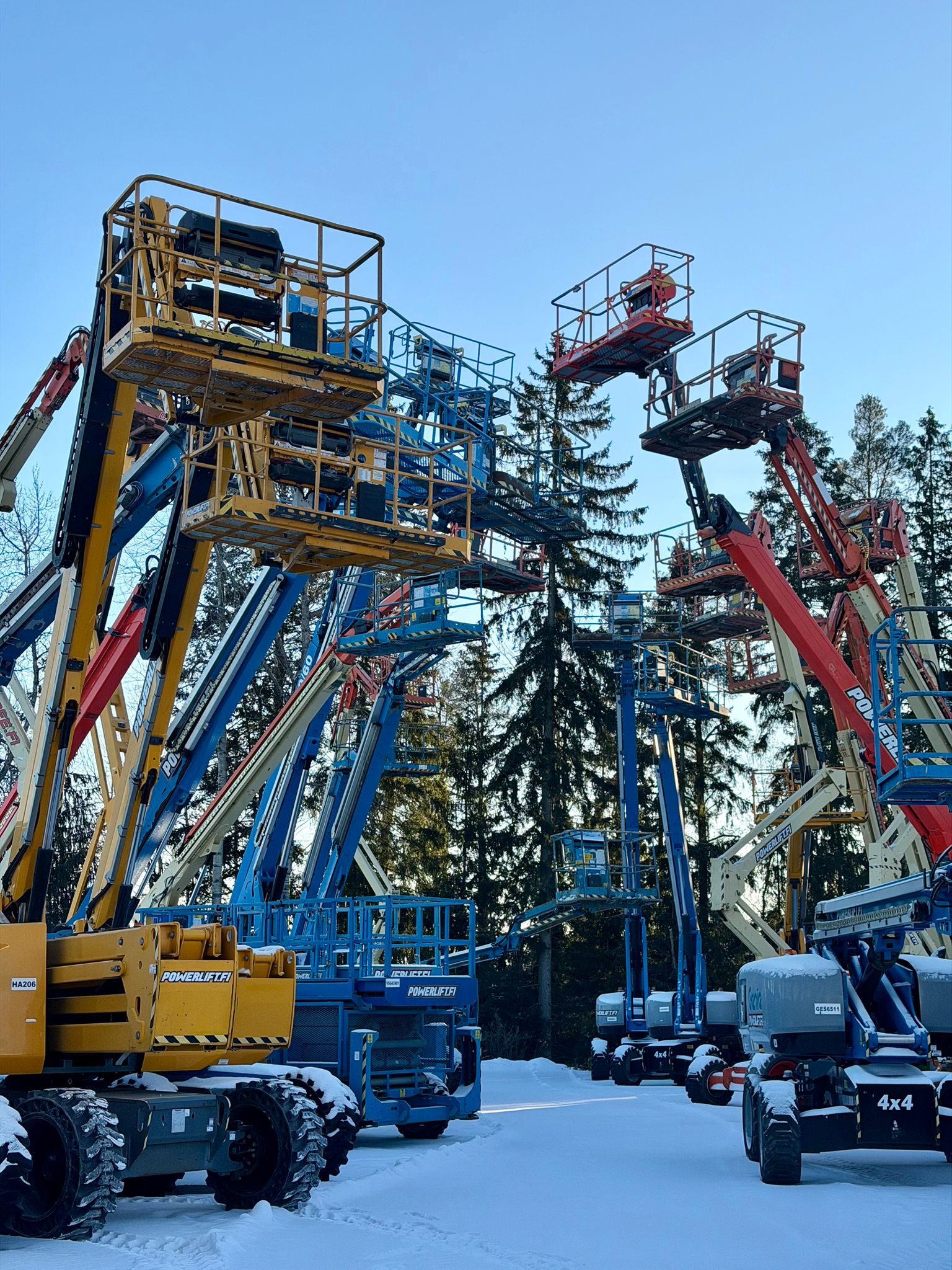 Nostokaluston vuokraus Powerlift Finland Oy